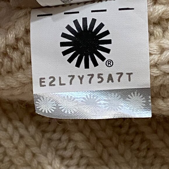 Ugg Womens cable Knit chunky fisherman’s Scarf Beige One Size Wool & Acrylic - Picture 6 of 11